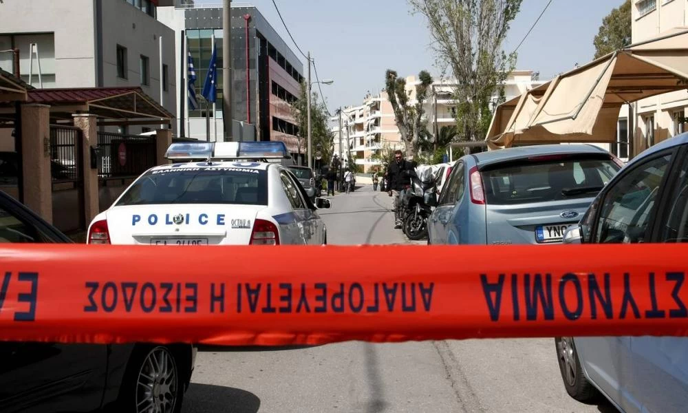 Επίθεση στα γραφεία του «Πρώτου Θέματος» στο Μαρούσι